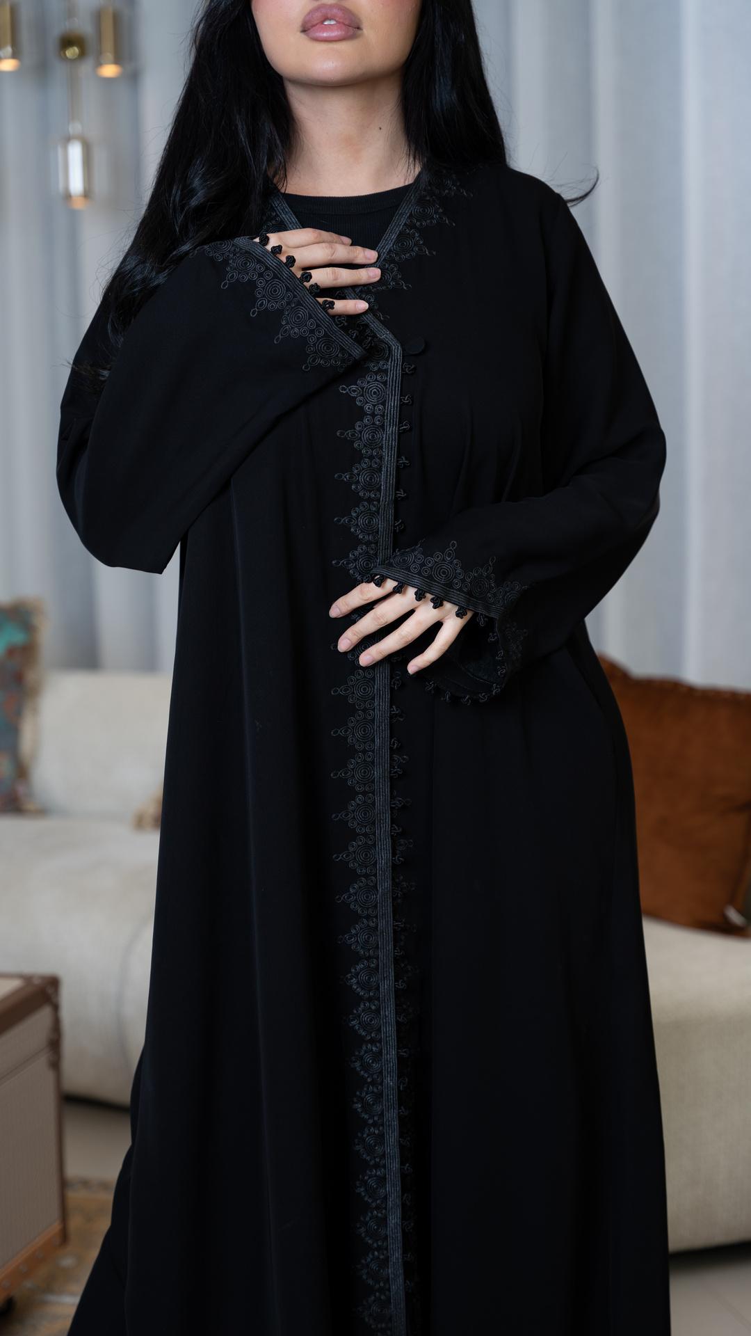عباية بتطريز  مغربي