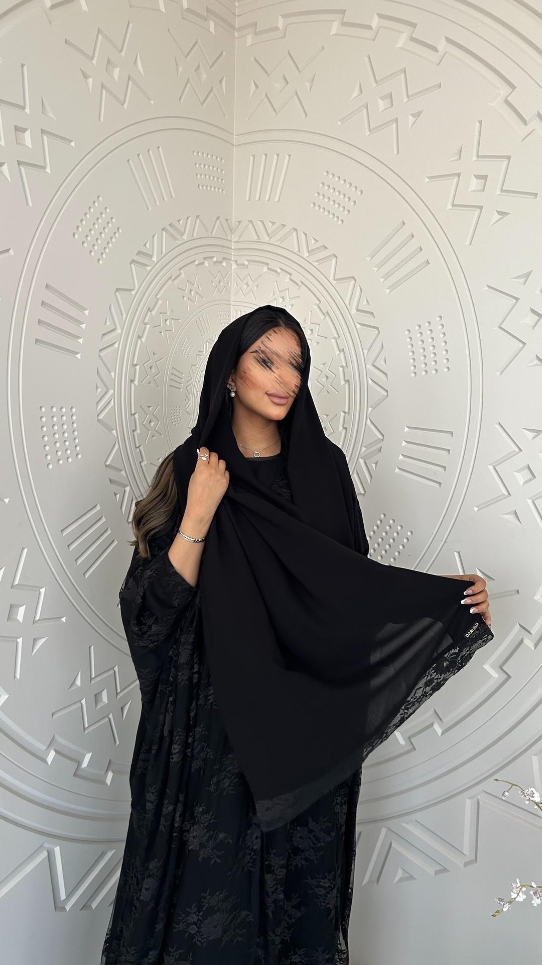 عباية بشت دانتيل