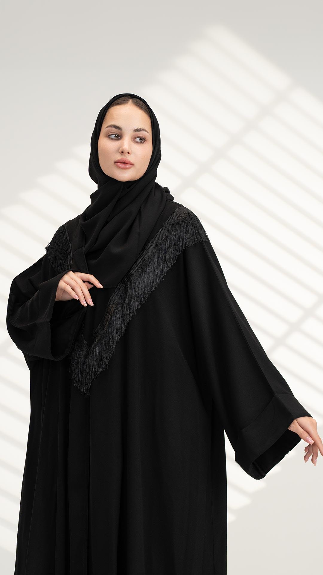 عباية بهدب