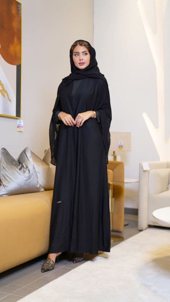 عباية باكمام مكسرة
