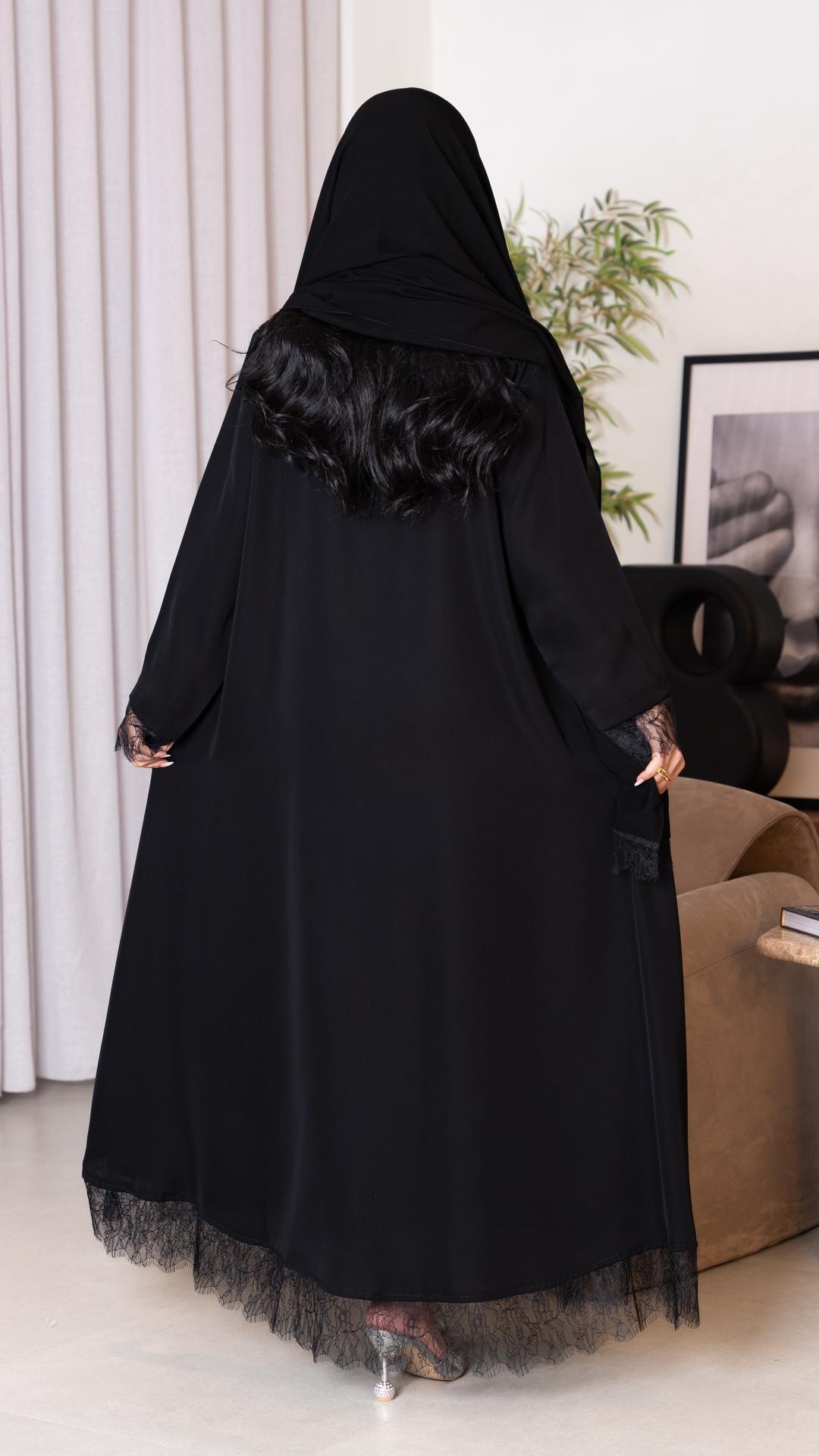عباية بدانتيل ناعم