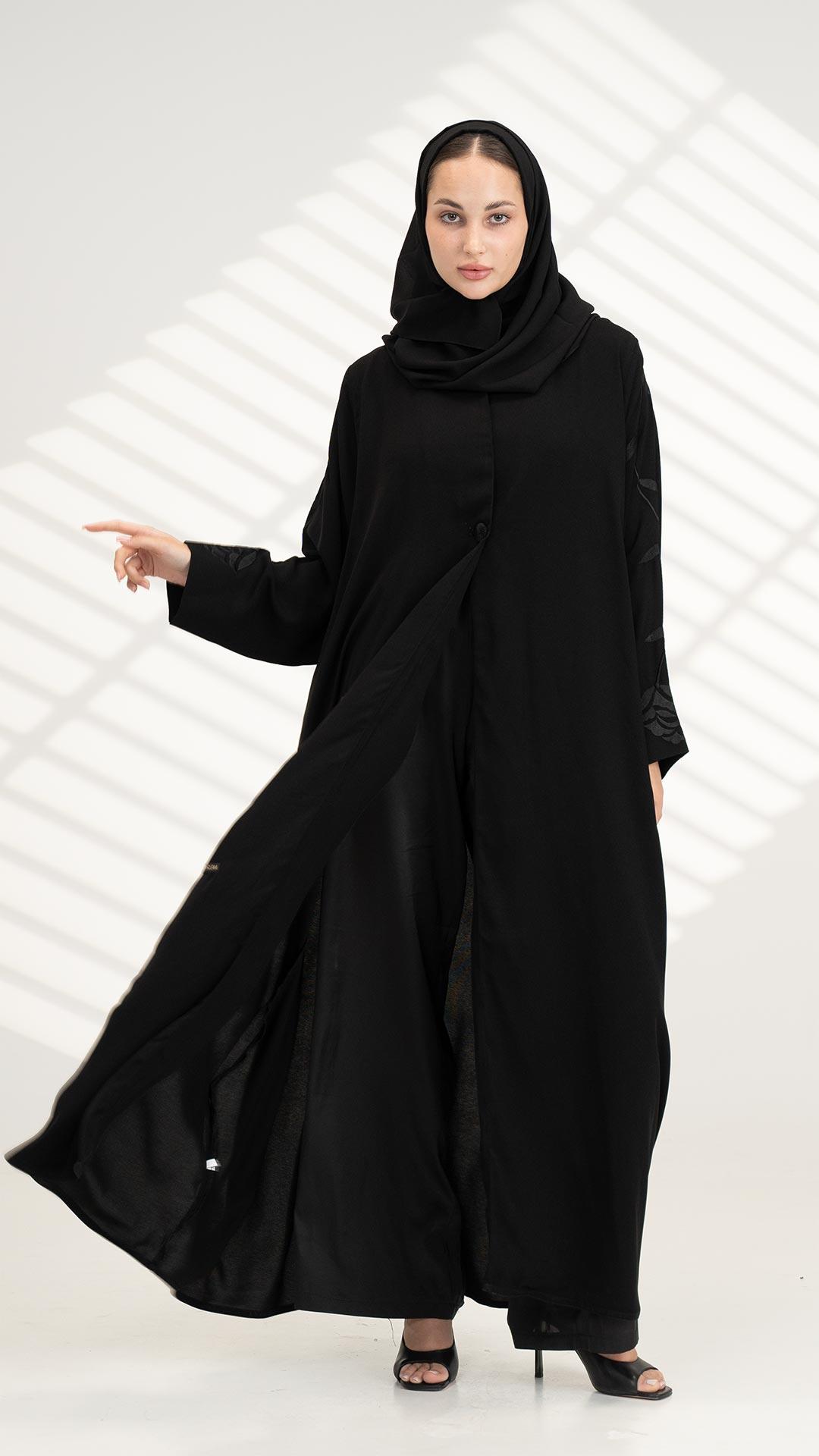 عباية بتطريز ورد