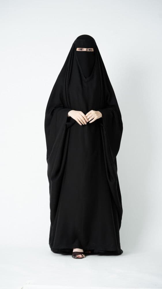 عباية رأس بخيط على الاصبع