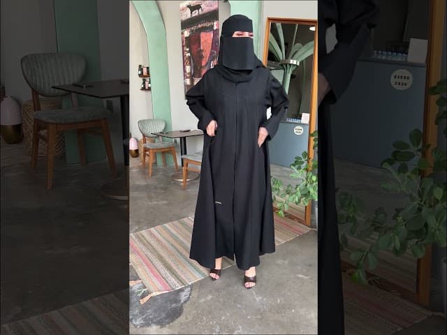 عباية كلوش بقصة جيوب مخفية